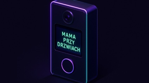 Ilustracja domofonu z komunikatem Mama przy Drzwiach na ciemnym tle.